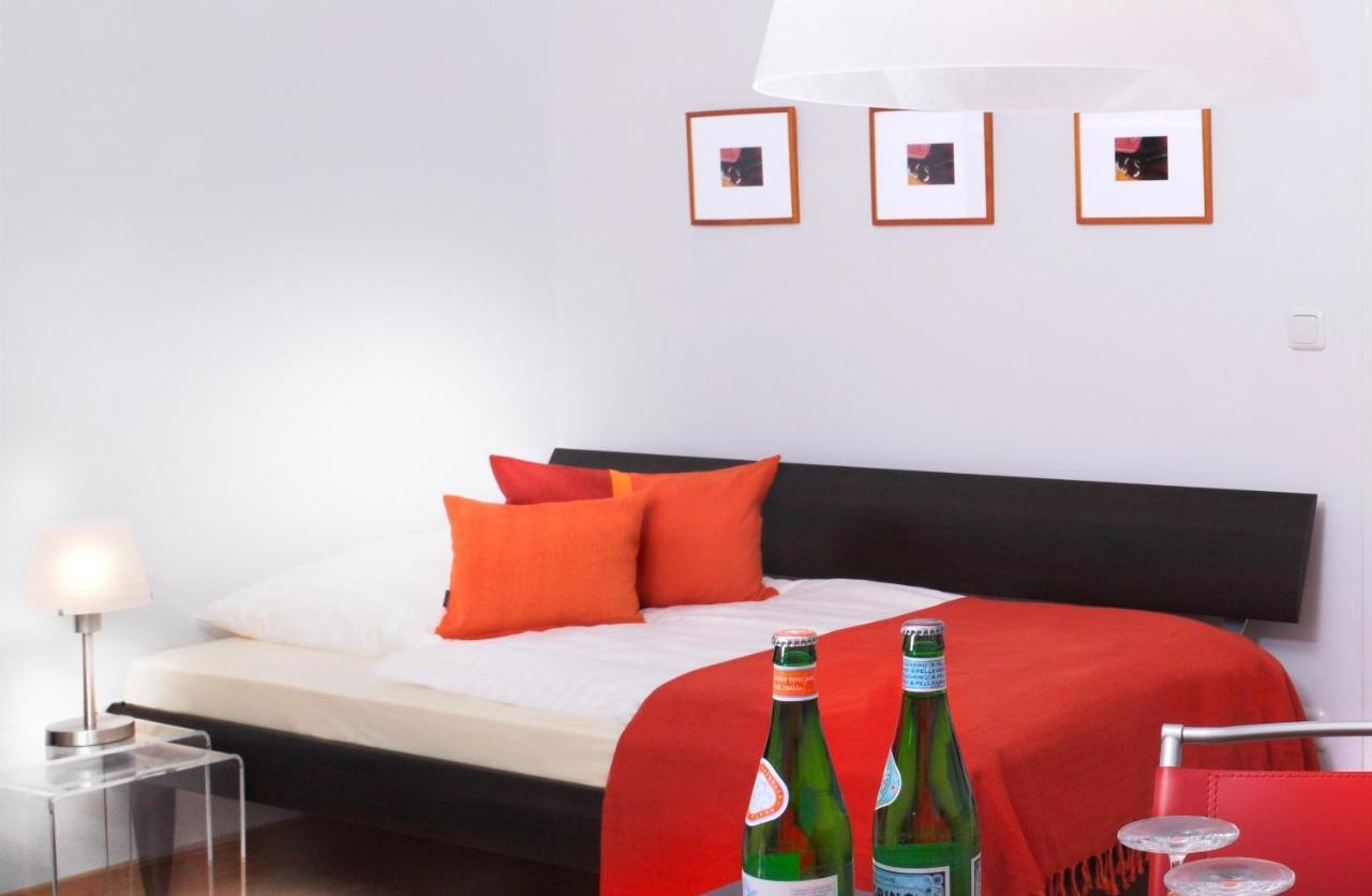 Frederics Muenchen City Schwabing — Photos 1